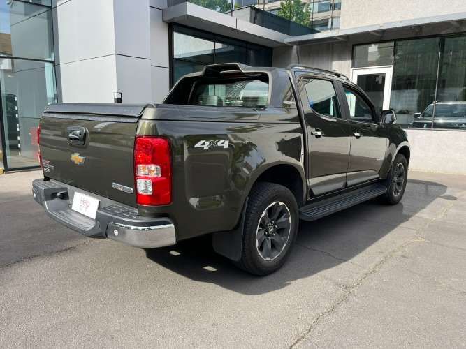 Chevrolet Colorado High Country 4x4 AT (2022)