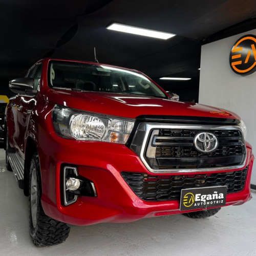 Toyota hilux 2021 SRv 4x4 2.8