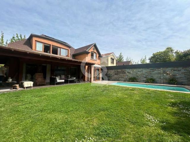 Maravillosa Casa Condominio Los Castaños  Colegio Newland