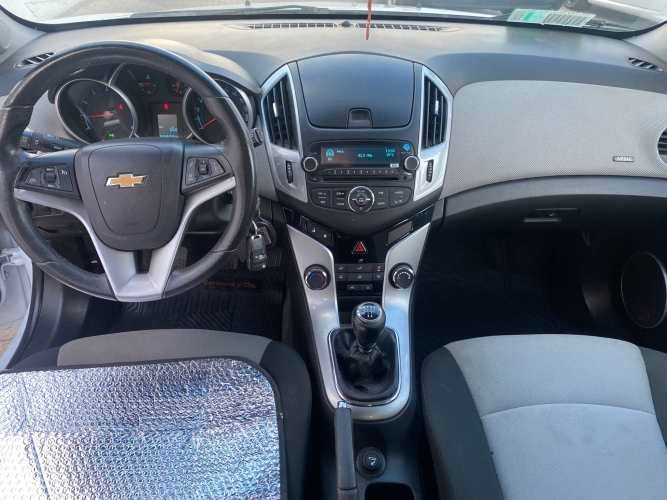 AUTOMOVIL CHEVROLET CRUZE II HB LS AÑO 2014 1.8 Km 88094