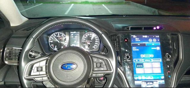Subaru Outback top de linea touring Gard