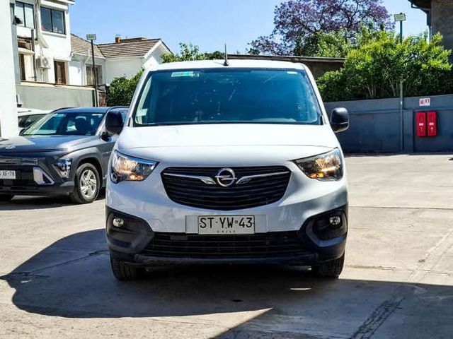 OPEL COMBO 2023