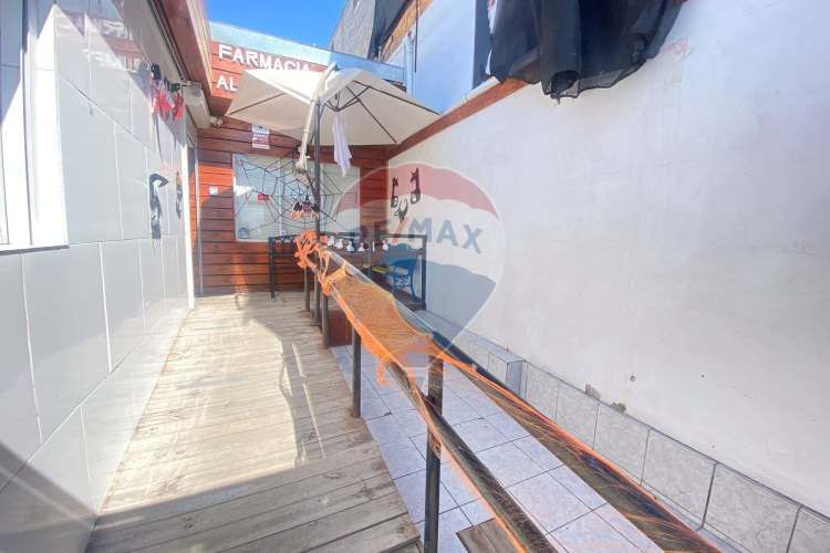 Casa sector sur con patente comercial