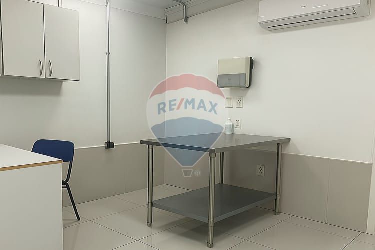 Casa sector sur con patente comercial