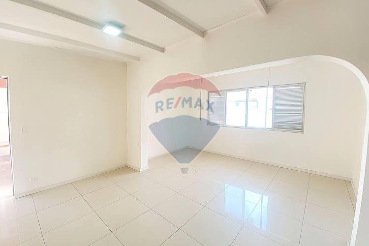 Casa sector sur con patente comercial