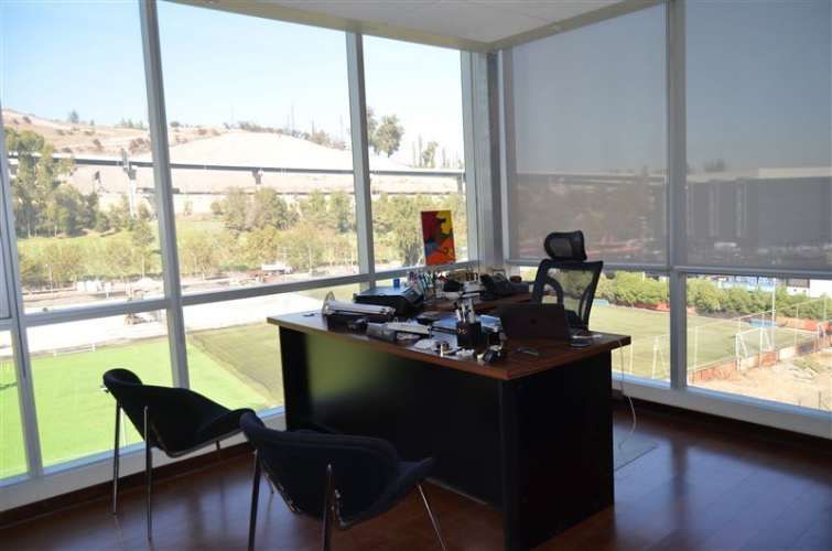 OFICINA Avenida del Valle con Santa Clara