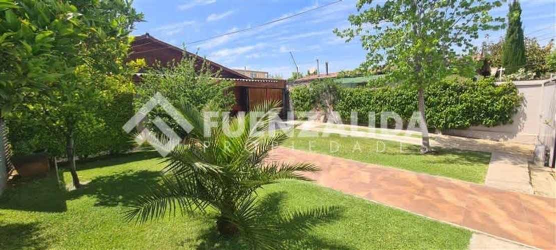 CASA Varas Mena/ Ciudad del Niño