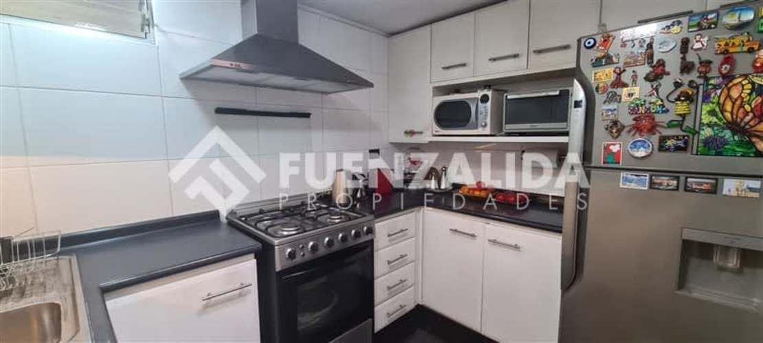 CASA Varas Mena/ Ciudad del Niño