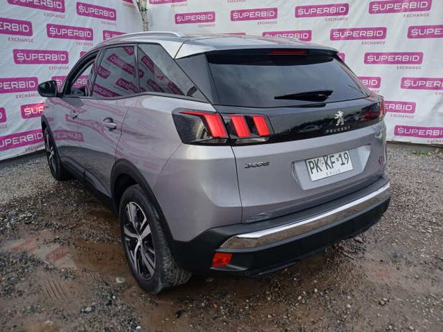PEUGEOT 3008 BLUE HDI 1.5 Año : 2021