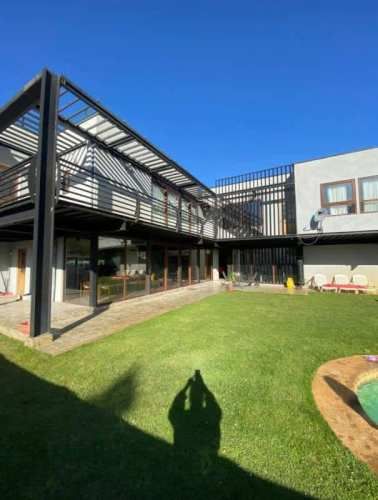 Casa PINGUERAL, TOMÉ