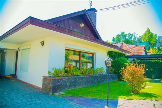 CASA San Gabriel /Sanchez Fontecilla