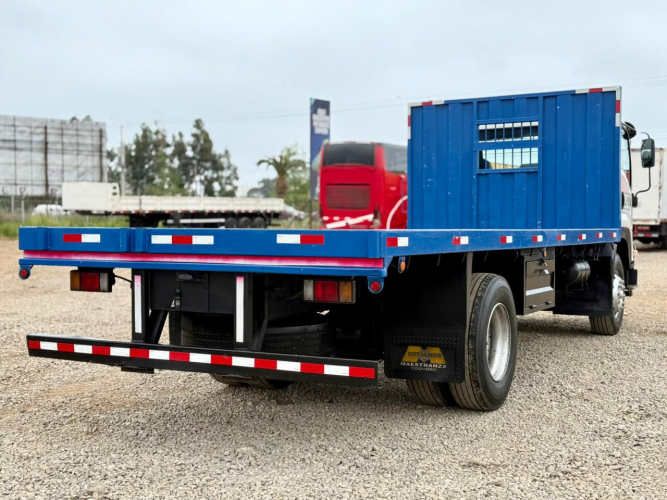 2019 Camión Chevrolet FVR 1724 Carrocería Plana – COMO NUEVO