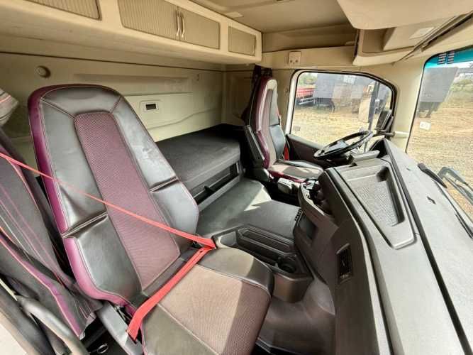 2022 Tractocamion Volvo FMX 460 - 6x4 Desconectable - SEMINUEVO