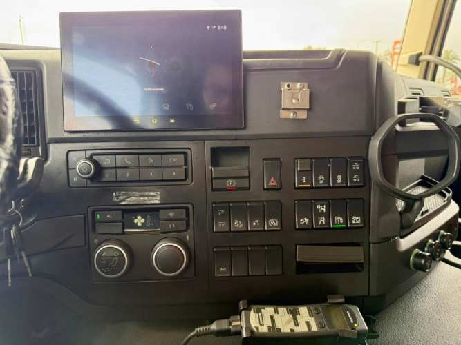 2022 Tractocamion Volvo FMX 460 - 6x4 Desconectable - SEMINUEVO