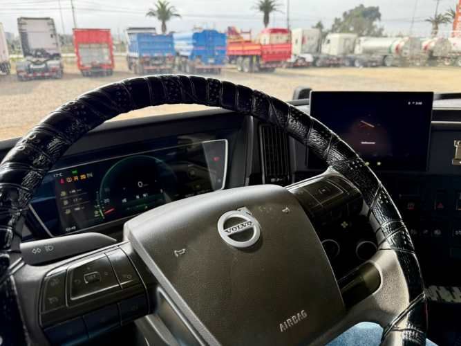 2022 Tractocamion Volvo FMX 460 - 6x4 Desconectable - SEMINUEVO