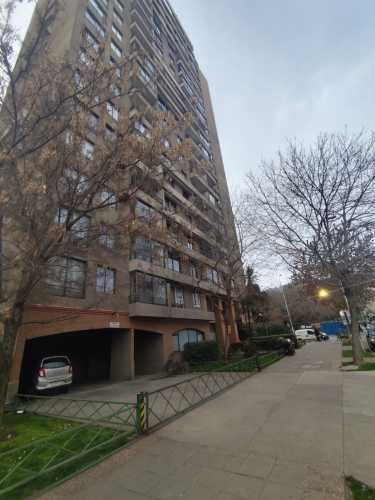 HERMOSO Y AMPLIO DEPARTAMENTO EN RECOLETA