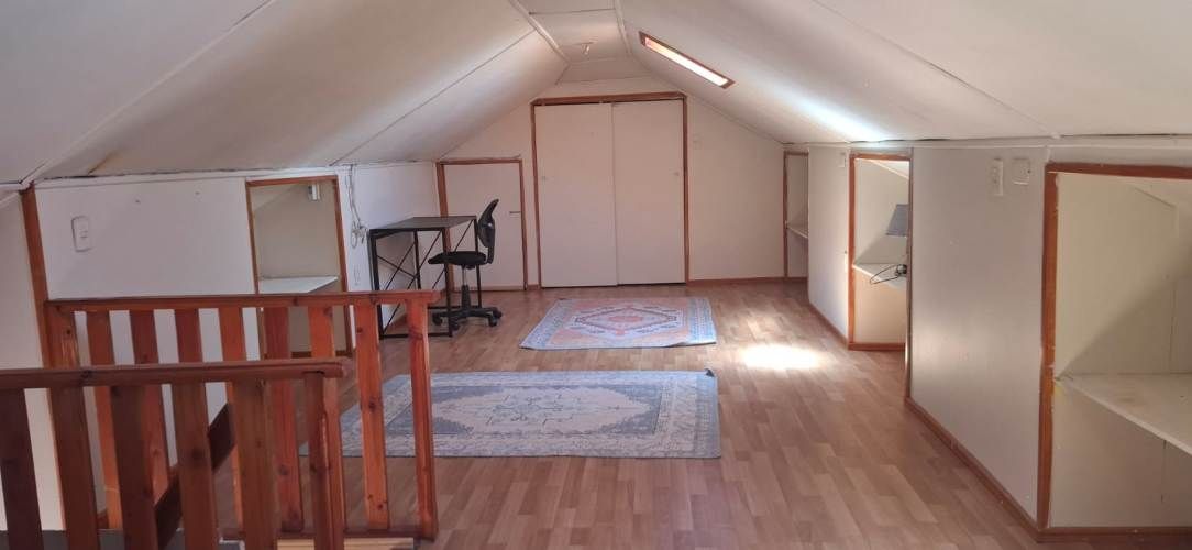 EN ARRIENDO EXCELENTE CASA A MINUTOS DEL HOSPITAL VALDIVIA