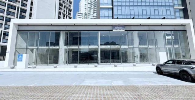 ARRIENDO LOCAL COMERCIAL 104 MT2 AV. EDMUNDO ELUCH