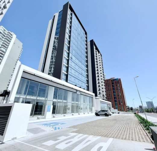 ARRIENDO LOCAL COMERCIAL 104 MT2 AV. EDMUNDO ELUCH