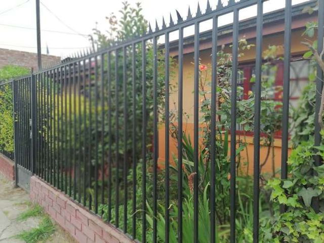 CASA 250M2 DE TERRENO EN QUINTA NORMAL