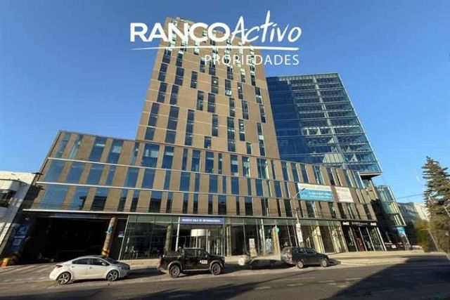 OFICINA Av. Libertad esquina 18 de septiembre