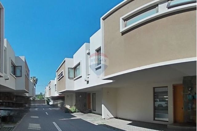 Venta casa en condominio, la florida