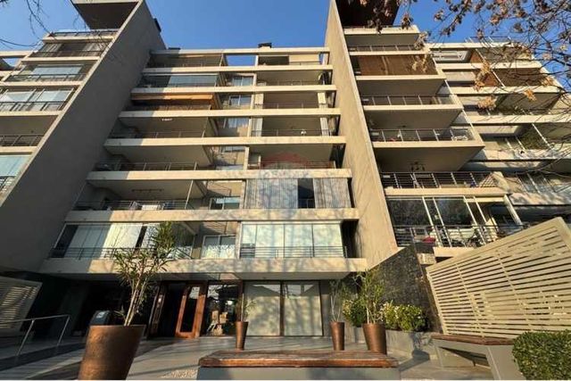 Departamento en ñuñoa con jardin incluido