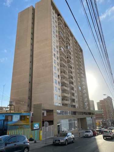 Se Arrienda Espectacular Dpto. Salvador Reyes.