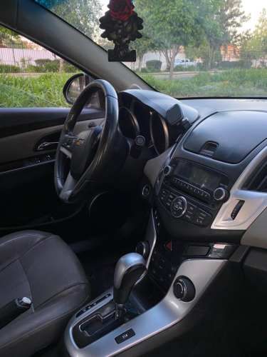CHEVROLET CRUZE