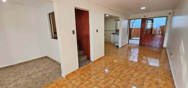 Venta casa a 2 cuadras de Playa Cavancha Iquique
