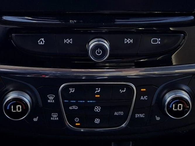 CHEVROLET TRAVERSE 2019