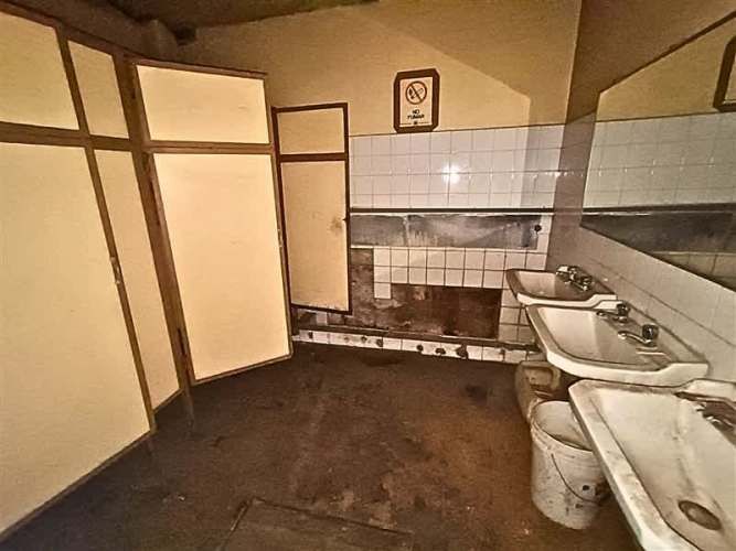 BODEGA Arturo Prat / Victoria