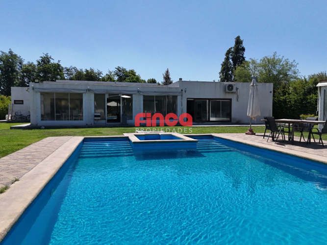 Casa en venta Santa Esther