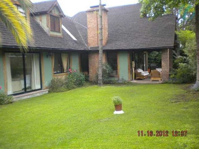 CASA EXCENTE CASA CAMINO CENTRAL / AV. LA DEHESA