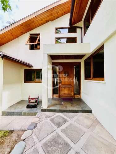 CASA Las Lavandulas / Camino Otoñal