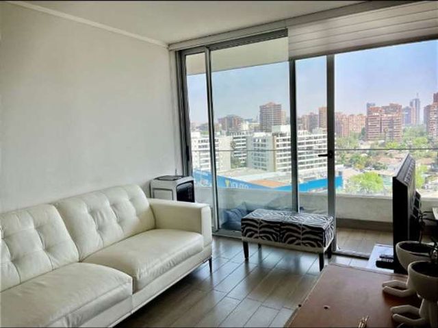 DEPARTAMENTO Av. Las Condes/ Metro Hernando de Magallanes