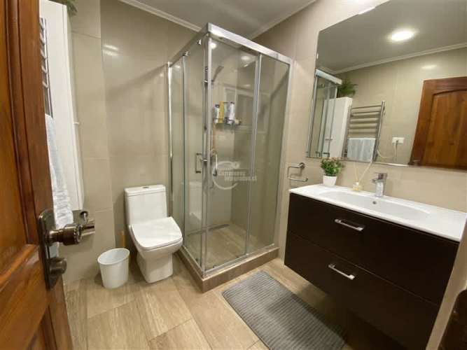 CASA Las dalias/ Av. Goycolea