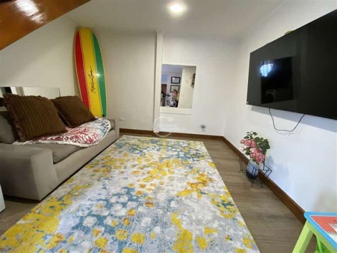 CASA Las dalias/ Av. Goycolea