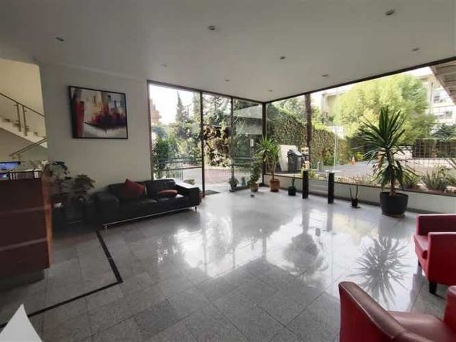 DEPARTAMENTO Valenzuela Castillo / Manuel Montt