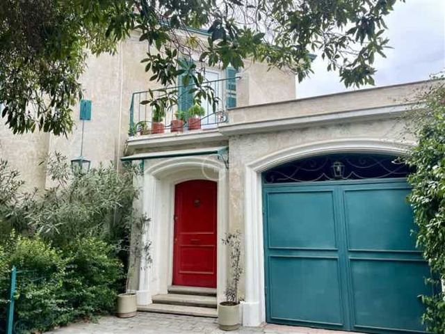 CASA Bilbao/Salvador/Santa Isabel/Jose Miguel Infante, Providencia