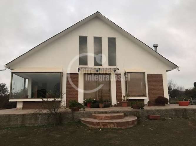 CASA FUNDO EL QUINTRAL