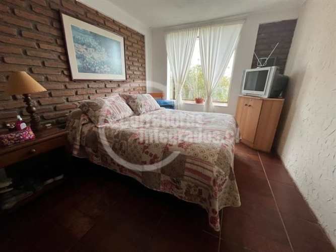 CASA FUNDO EL QUINTRAL