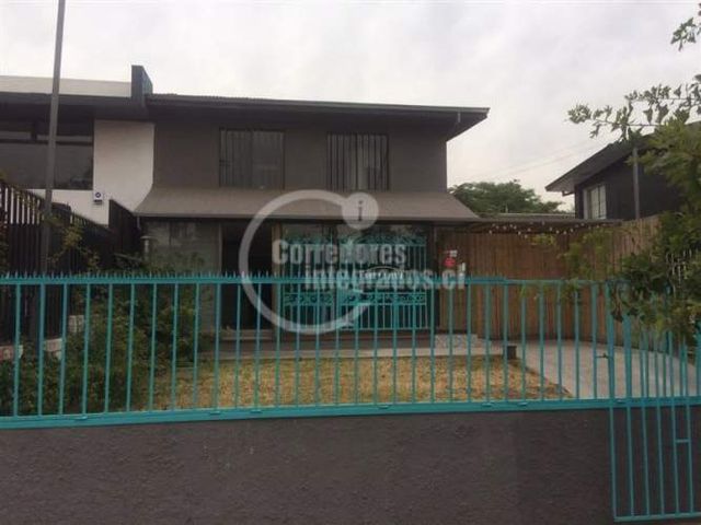 LOCAL COMERCIAL VITACURA / LAS HUALTATAS.- M.L.A