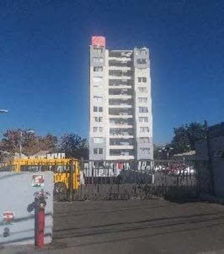 DEPARTAMENTO Cercano a metro La Cisterna