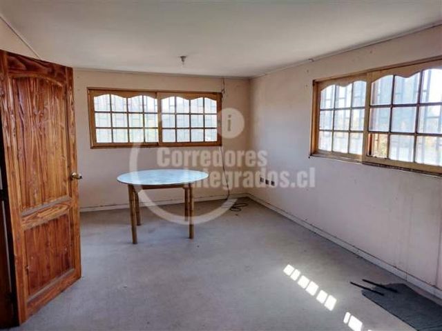 CASA Av. Bernardo O´Higgins / Av Uruguay / Rancagua