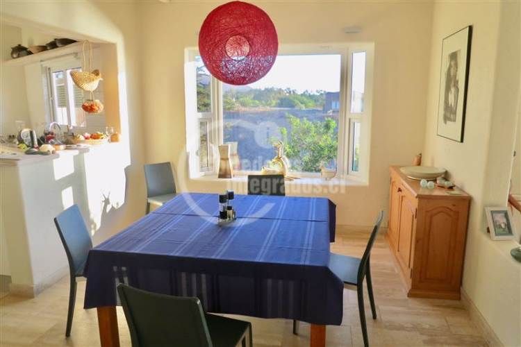 CASA Cascabeles / Los Vilos