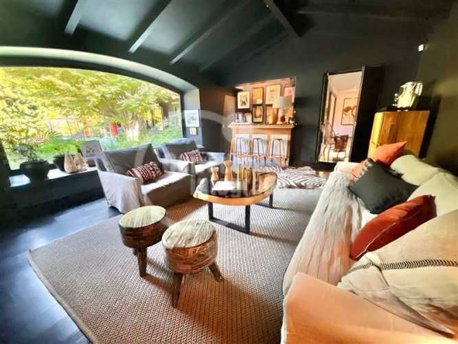 CASA Los Trapenses con Camino Real