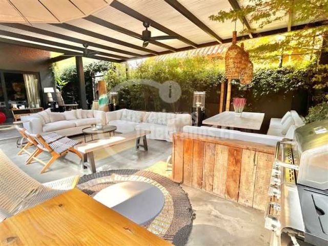 CASA Los Trapenses con Camino Real