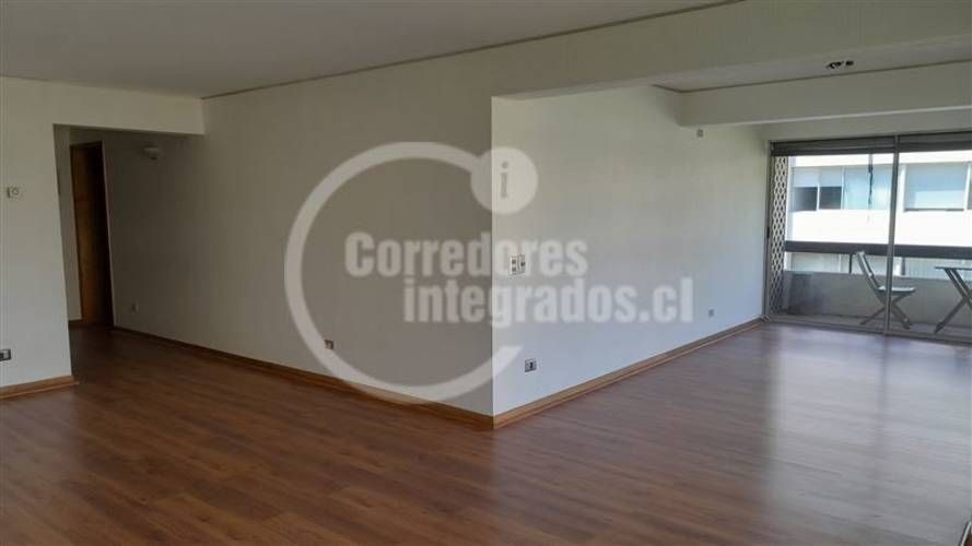 DEPARTAMENTO Luis Thayer Ojeda / Carmen Sylva / Lota