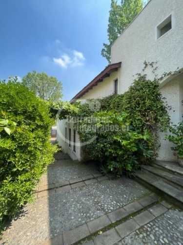 CASA Camino Las Vertientes con Camino Las Flores